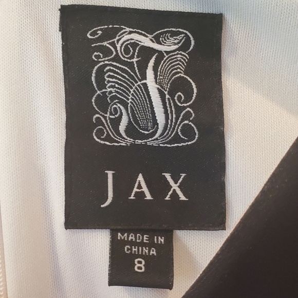 Pattern dress - Picture 4 of 4